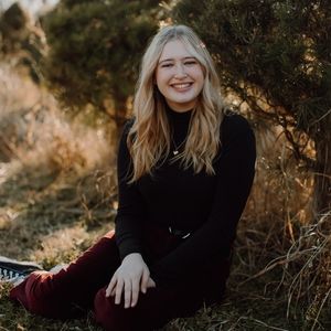 Meet your Posher, Riley